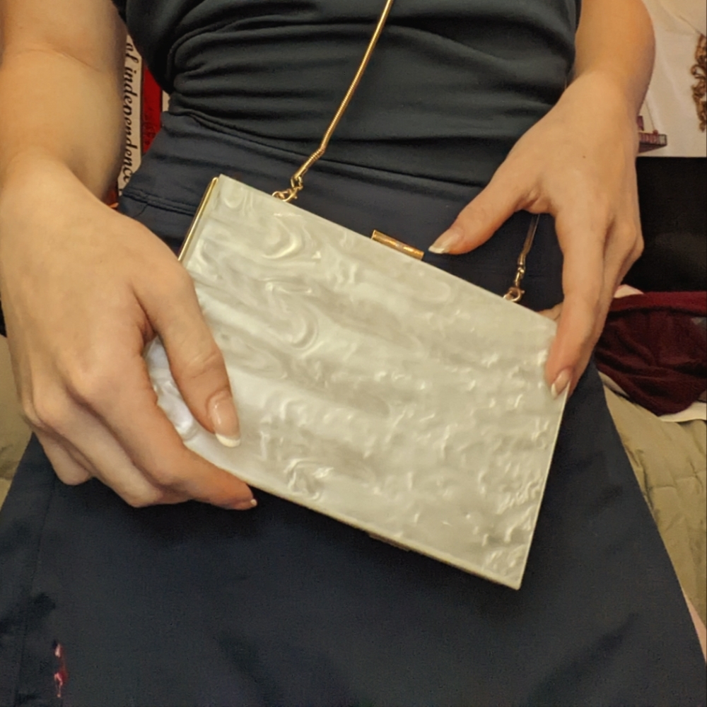 Rachael Zoe Acrilic percent clutch